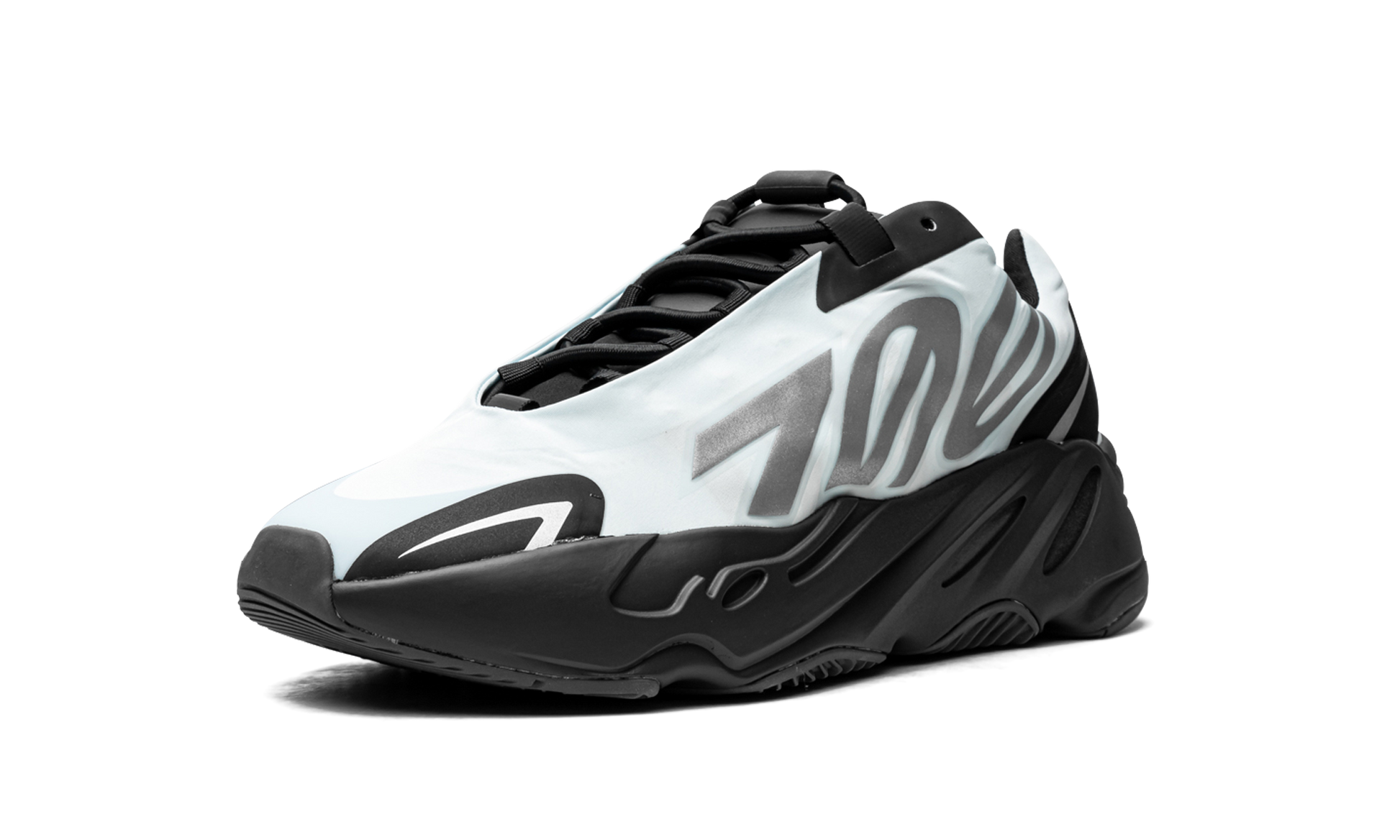Yeezy Boost 700 Mnvn "Blue tint" GZ0711