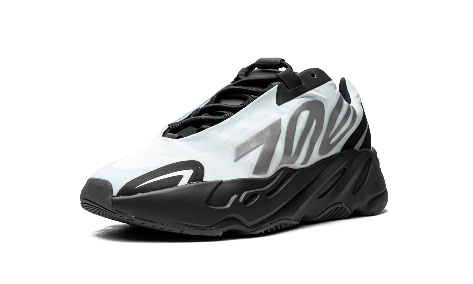 Yeezy Boost 700 Mnvn "Blue tint" GZ0711