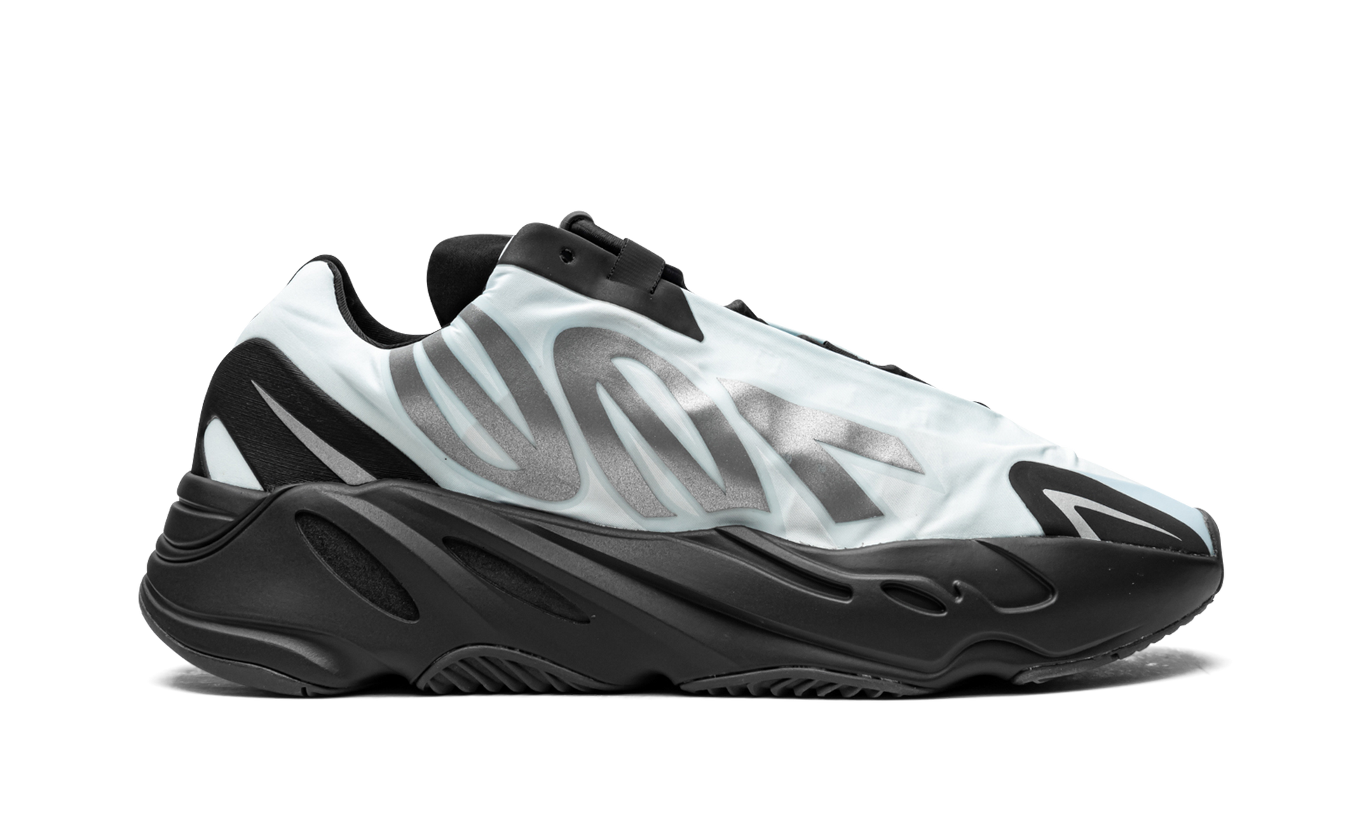 Yeezy Boost 700 Mnvn "Blue tint" GZ0711