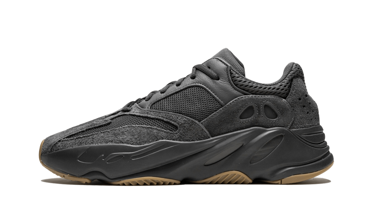 Yeezy Boost 700 "Utility black" FV5304