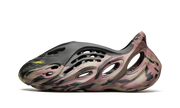 Yeezy Foam Runner "Mx carbon" IG9562