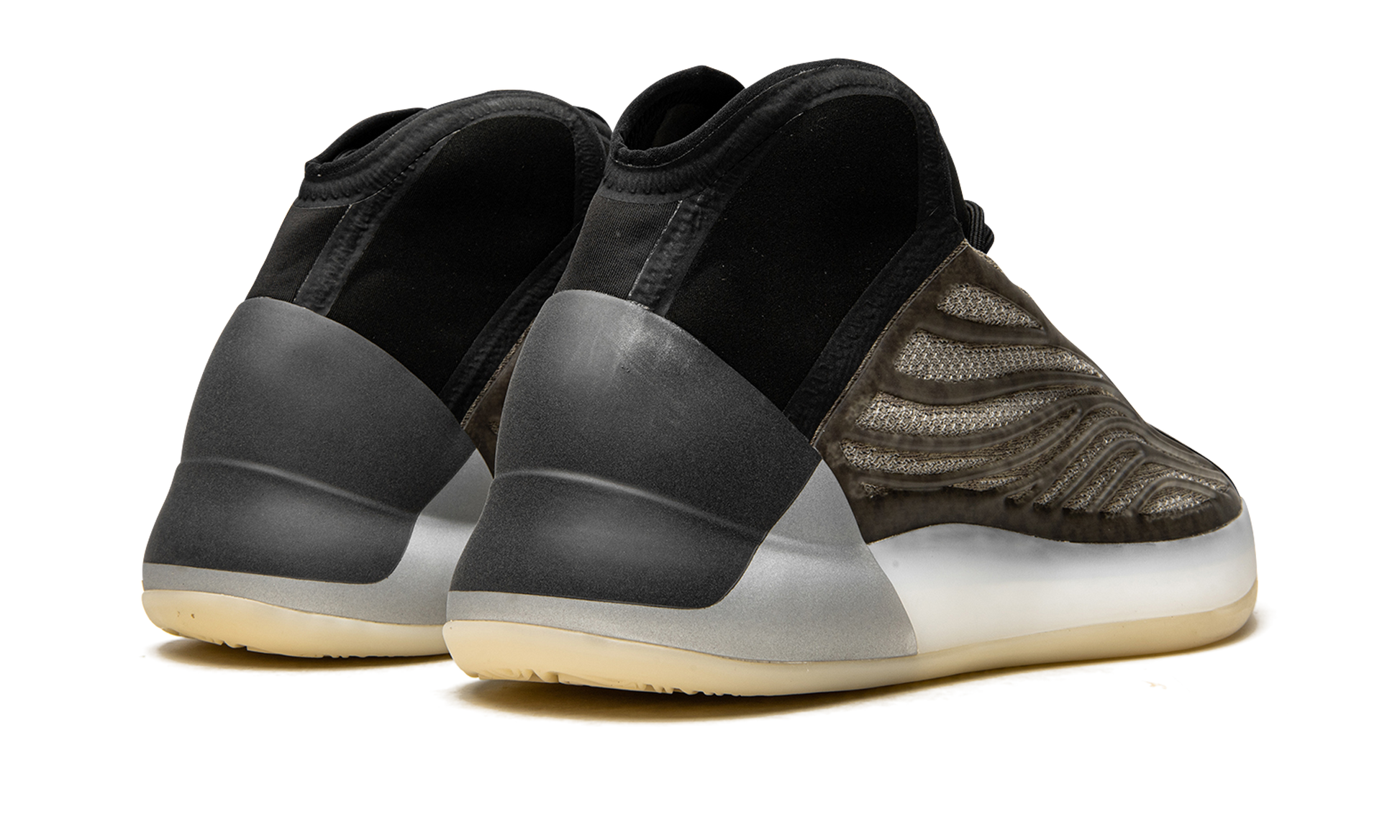 Yeezy Qntm "Barium" H68771
