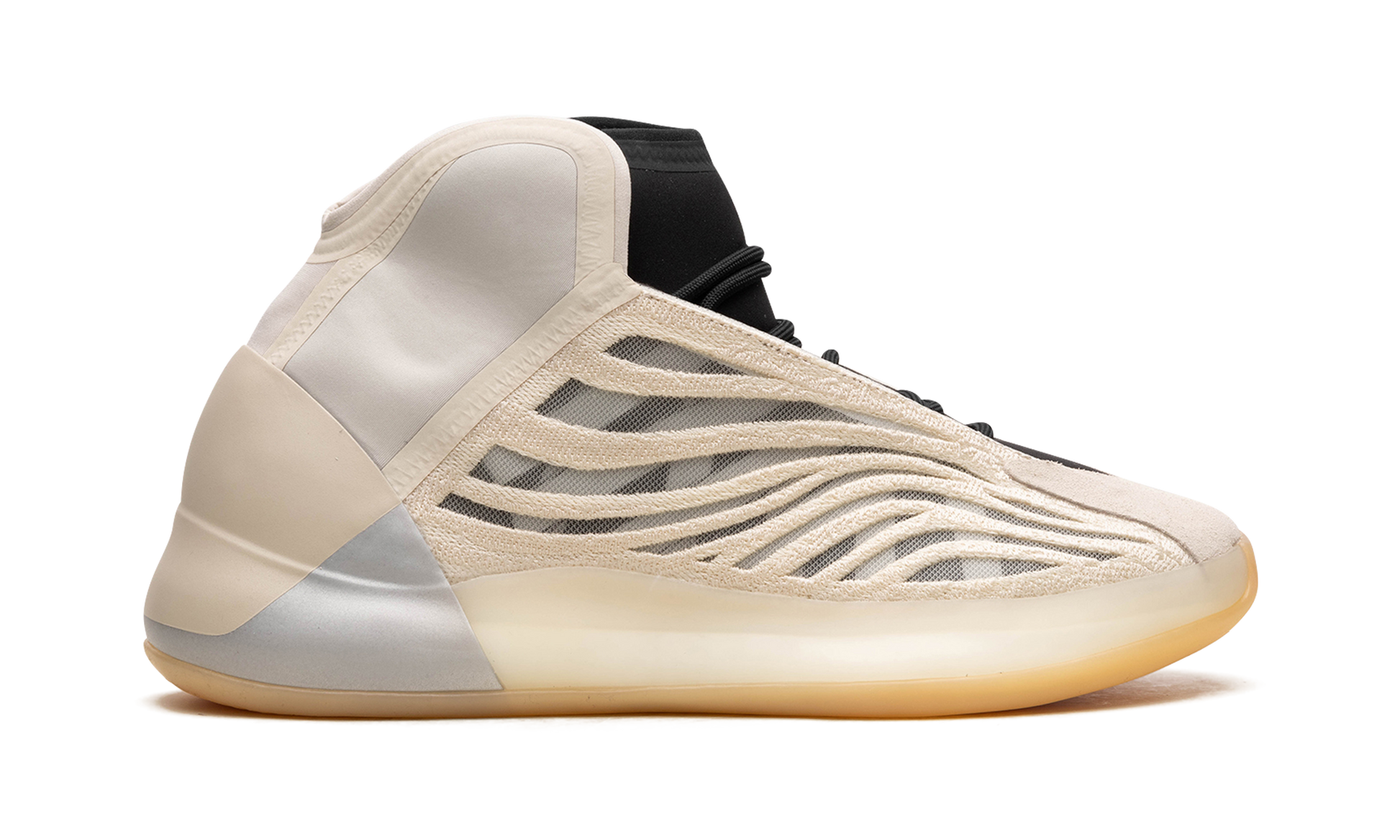 Yeezy Quantum "Cream" HQ2085