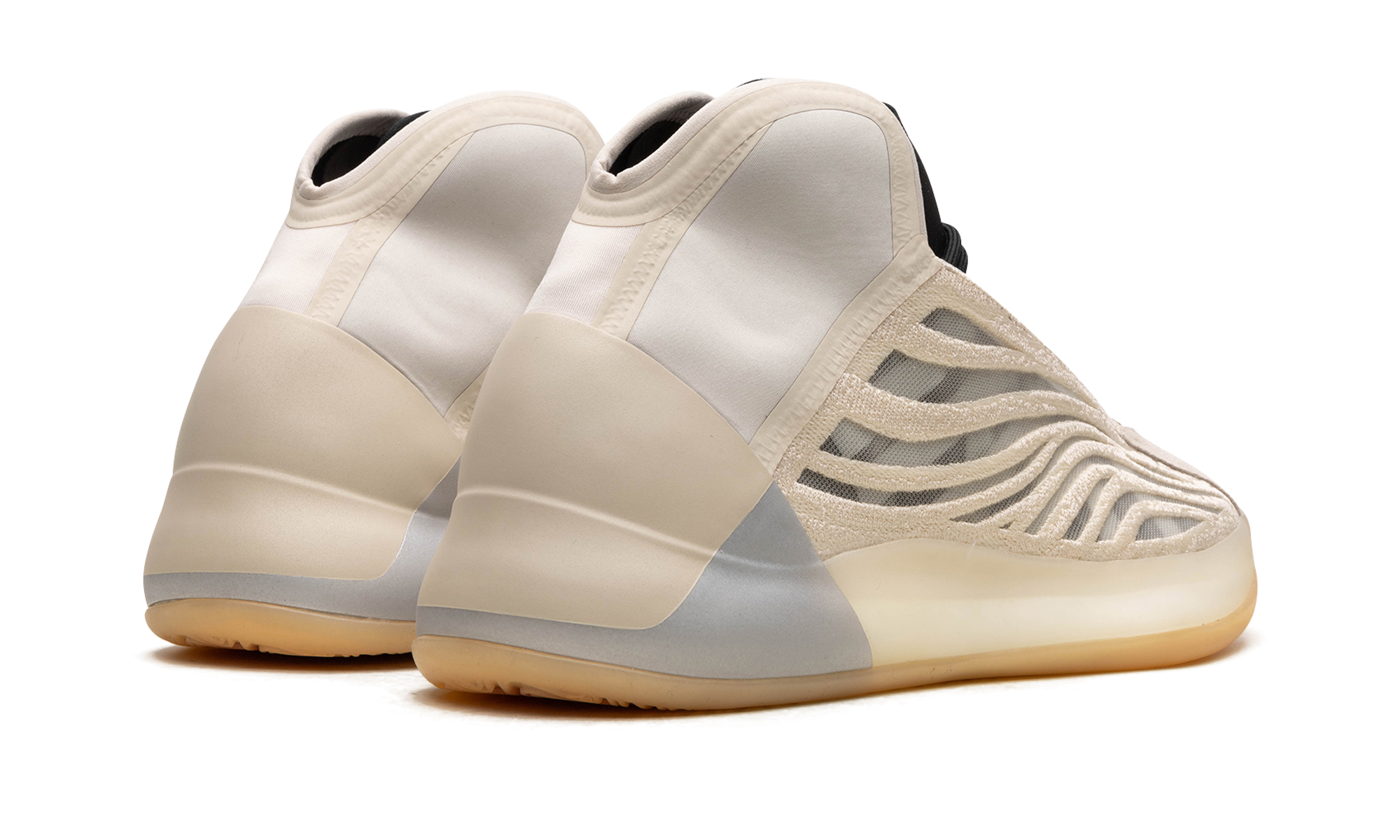 Yeezy Quantum "Cream" HQ2085