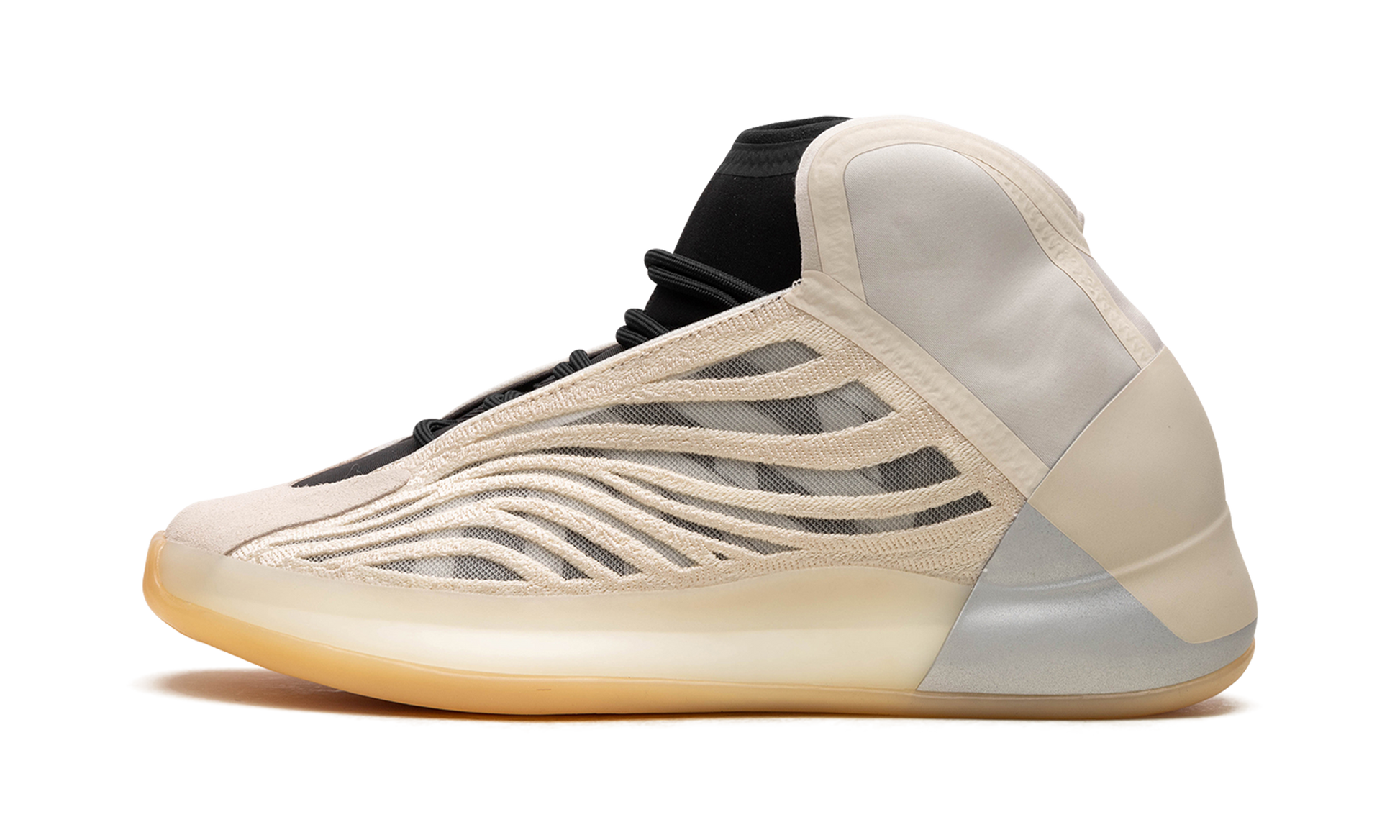 Yeezy Quantum "Cream" HQ2085