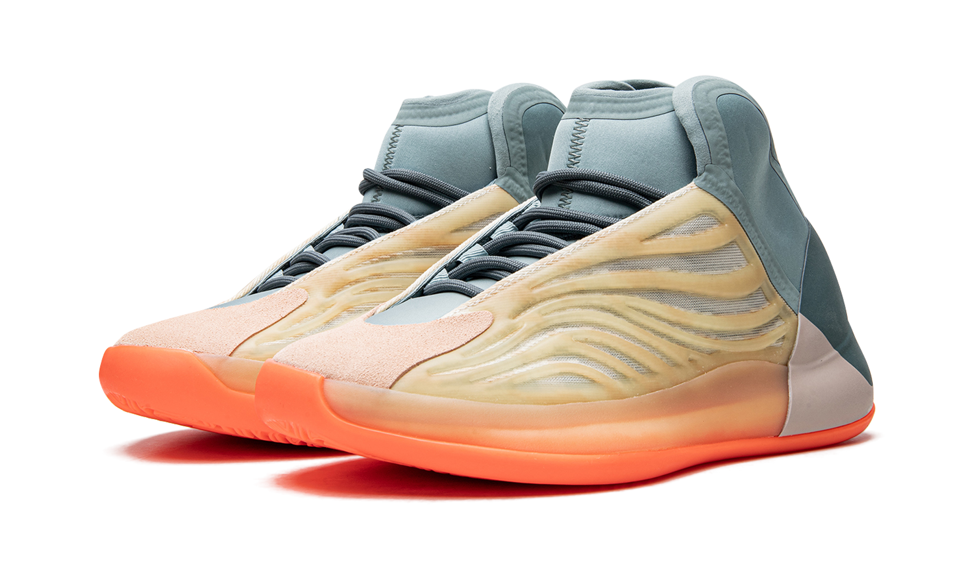 Yeezy Quantum "Hi-res coral" HP6595