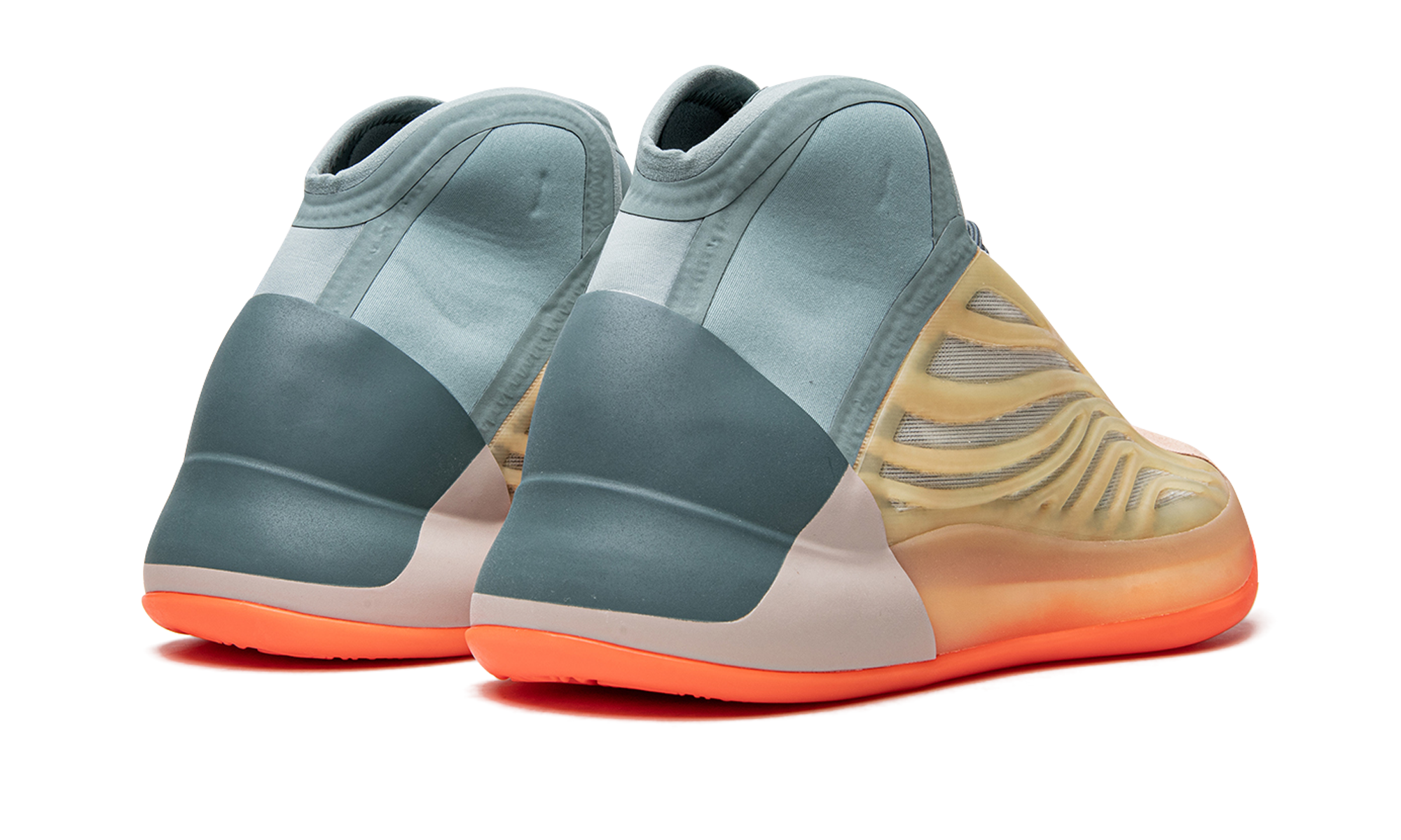 Yeezy Quantum "Hi-res coral" HP6595