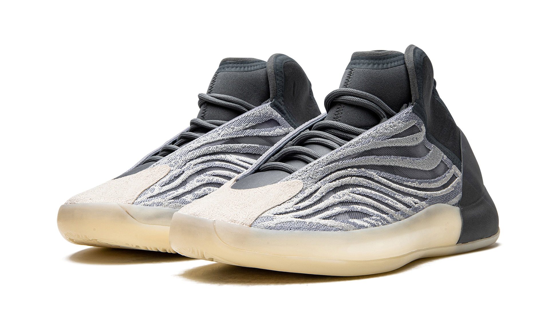 Yeezy Quantum "Mono carbon" GX6594