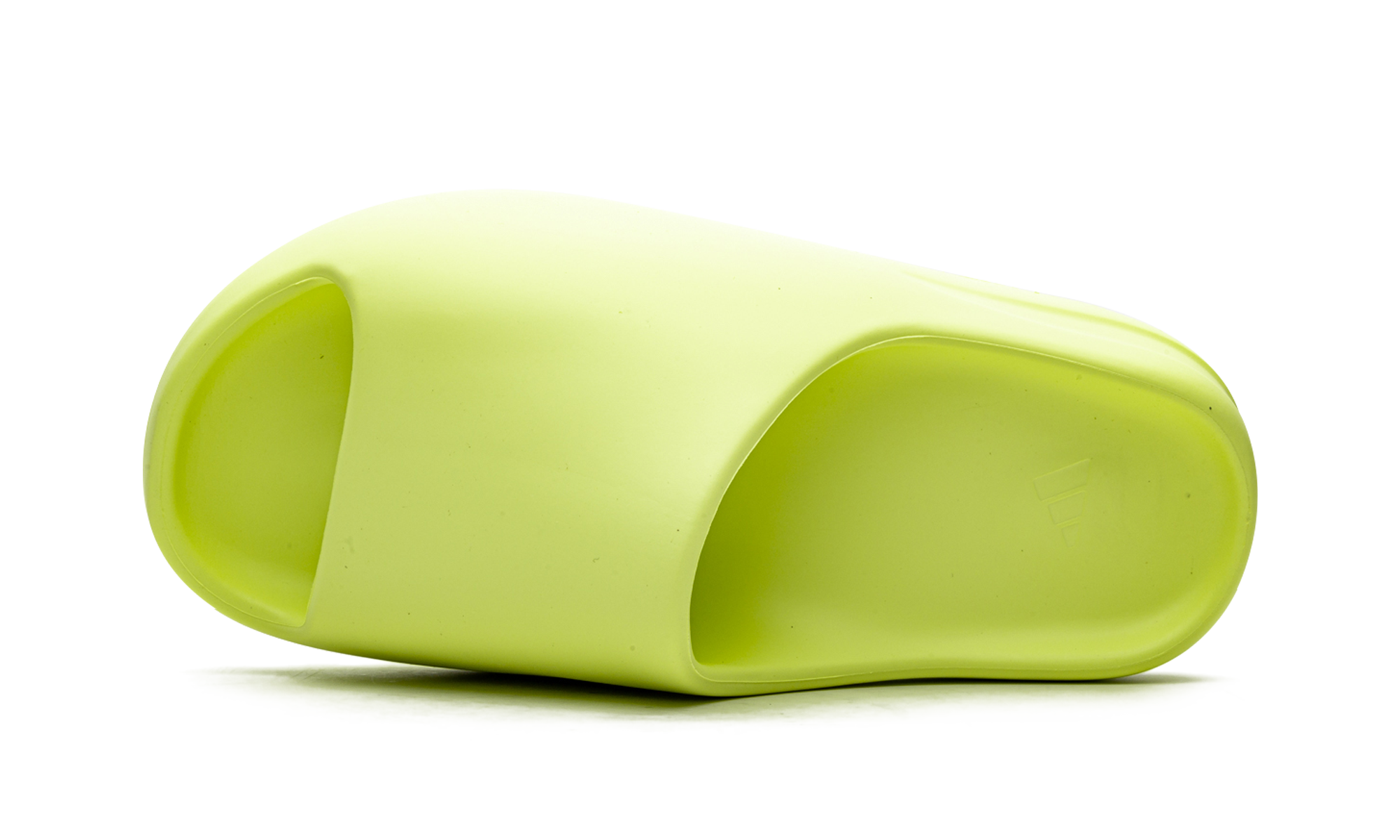Yeezy Slide "Glow" GX6138