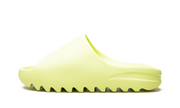 Yeezy Slide "Glow" GX6138