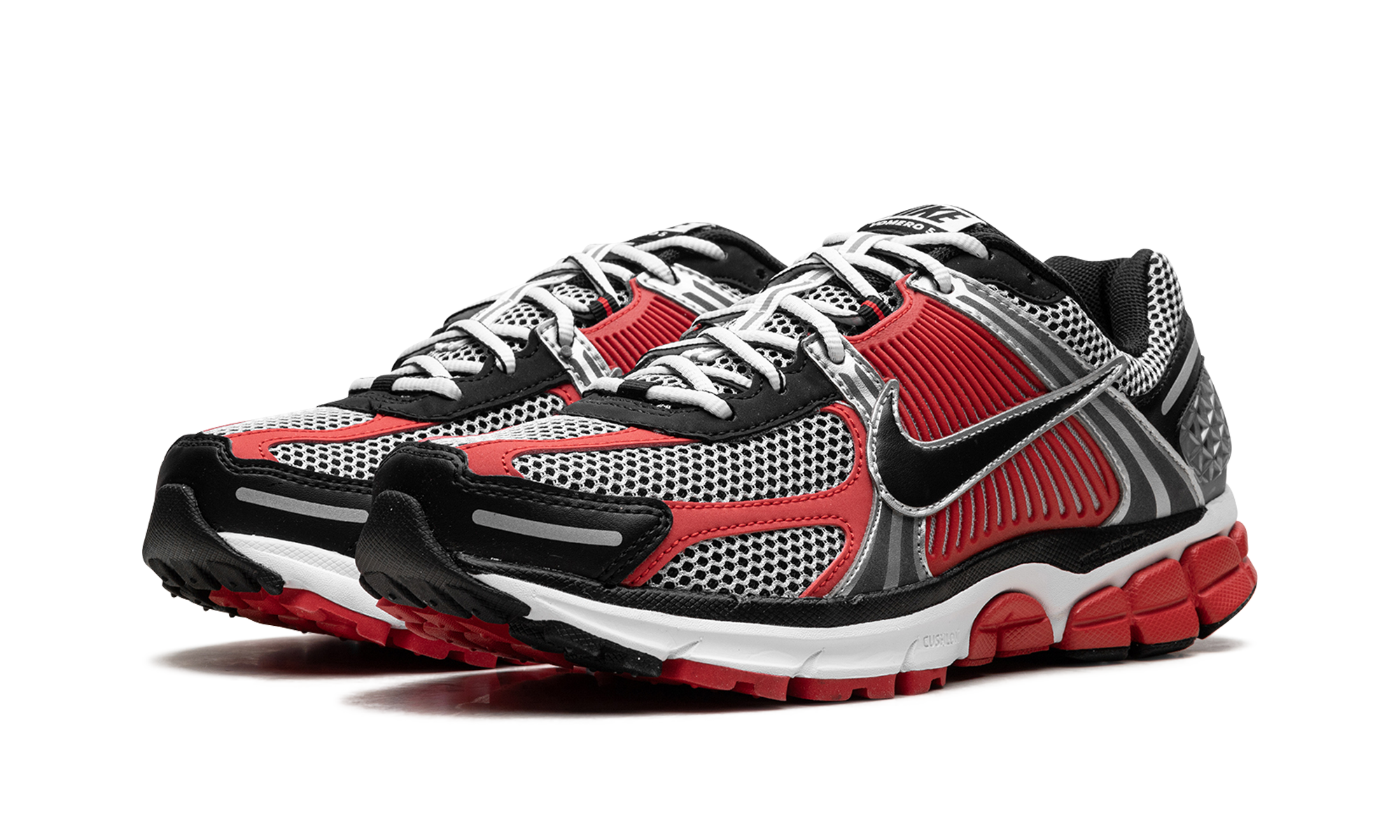 Zoom Vomero 5 "Metallic silver university red" HV0926 095