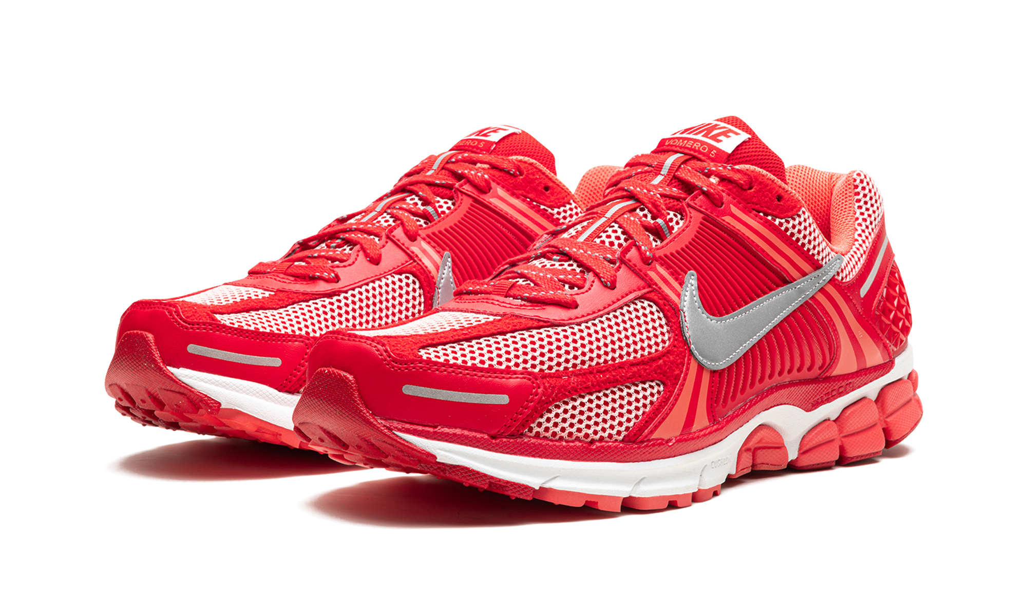 Zoom Vomero 5 Prm "University red metallic silver" FN6833 657