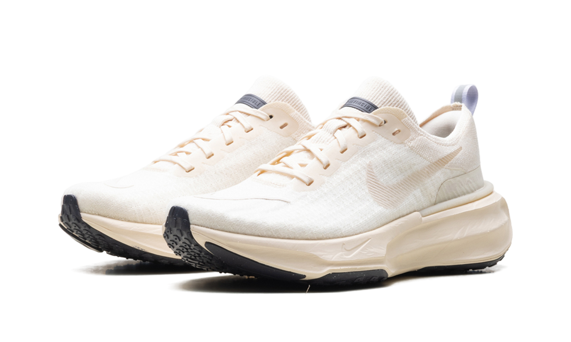 Zoomx Invincible Run 3 "Light cream" DR2615 200