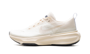 Zoomx Invincible Run 3 "Light cream" DR2615 200