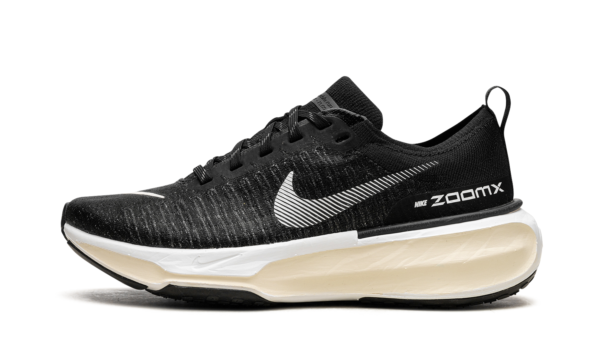 Zoomx Invincible Run 3 Women "Black white" DR2660 001