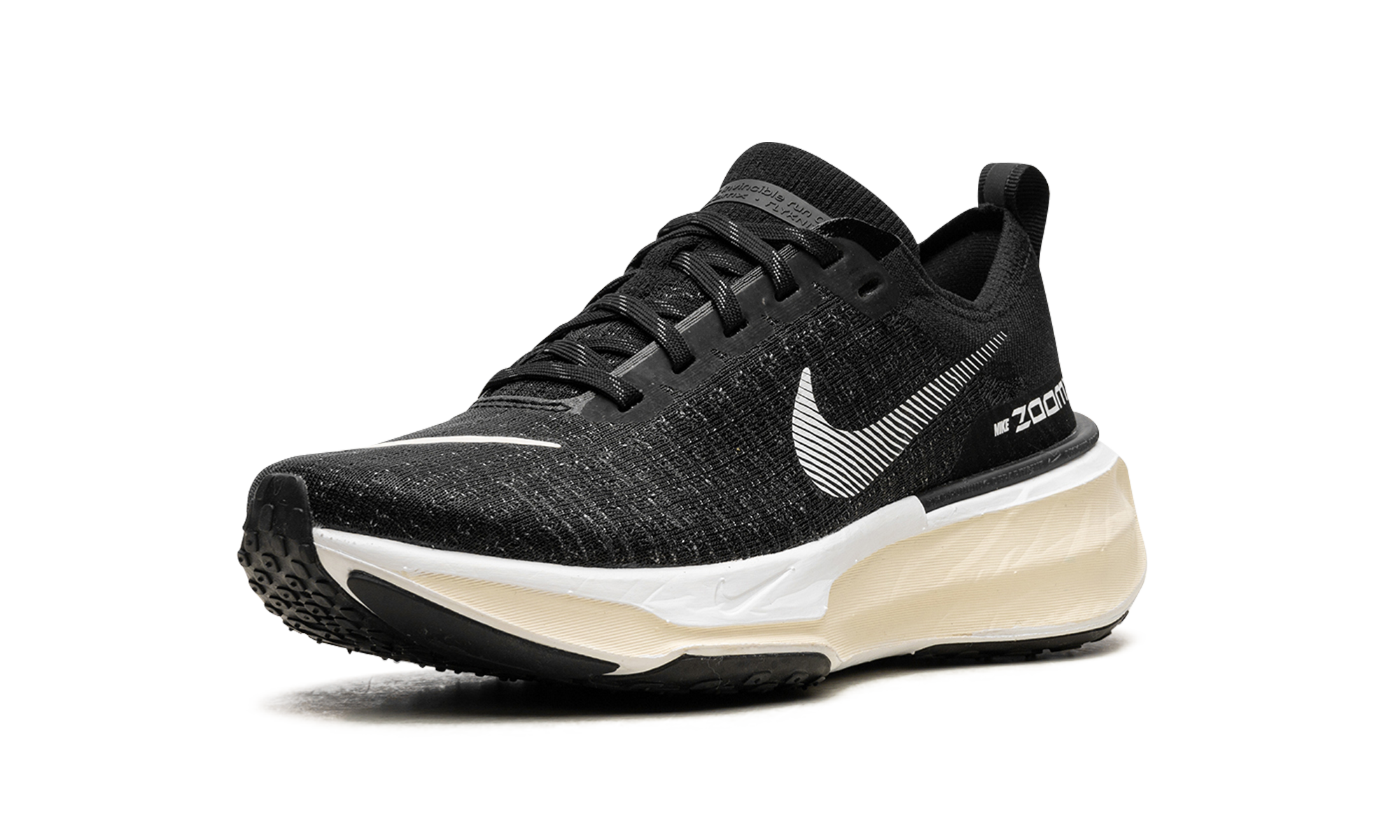 Zoomx Invincible Run 3 Women "Black white" DR2660 001